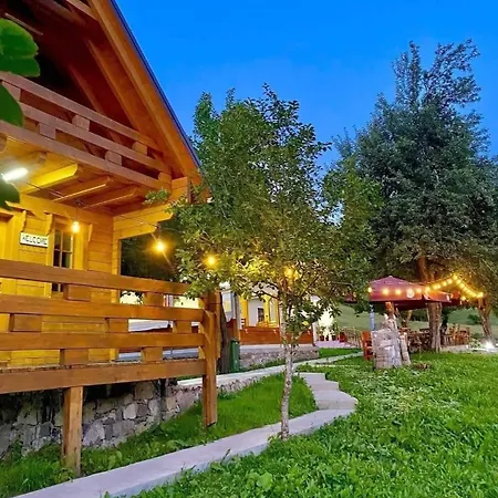 بيت ضيافة Bujtina Pepushaj *