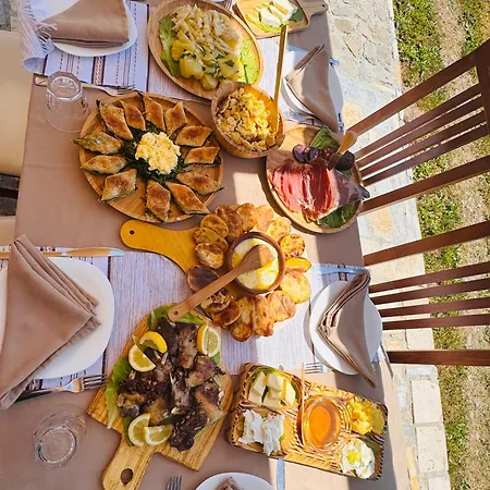 بيت ضيافة Bujtina Pepushaj