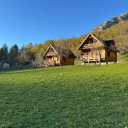Bujtina Pepushaj 3*