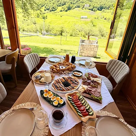 Πανσιόν Bujtina Pepushaj 3*
